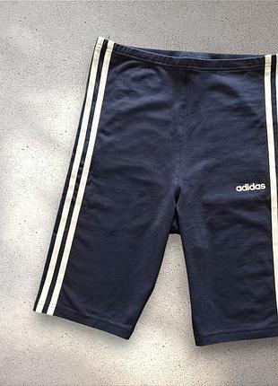 Женские спортивные велосипедки adidas essentials 3-stripes bike shorts в темно-синем цвете