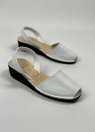 Босоніжки сандалі mibo / розмір 39-40 / 25 см. устілка
