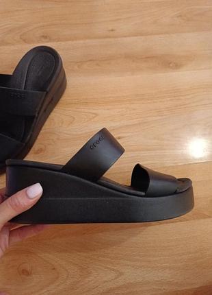 Crocs женские