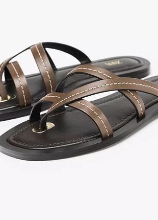 Zara шкіряні шльопанці нові