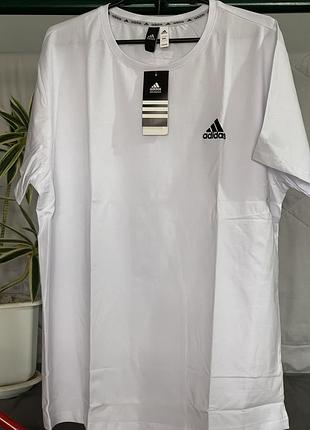 Біла футболка adidas з бавовни великого розміру
