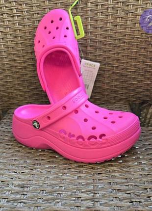 Crocs baya platform clog
electric pink rose électrique 208186-6qq
размер :
w9-39/40-25/25.5cm