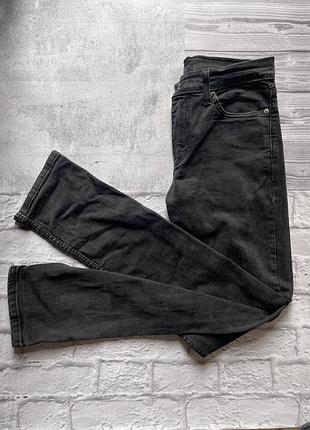 Чоловічі джинси levi’s 511 (оригінал) w 30 l 34,чорного кольору