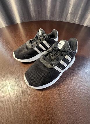 Кросівки дитячі adidas