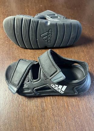 Босоніжки дитячі adidas