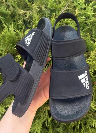 Босоніжки adidas 36р(23,5см)