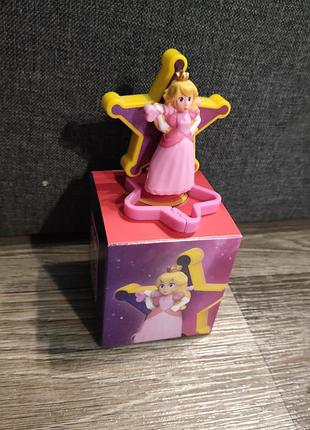 Колекційна фігурка принцеса піч (princess peach)з хеппі міл від mcdonald's
