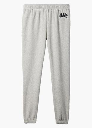 Штани чоловічі gap logo joggers grey 659229031