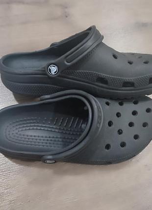 Шльопанці crocs classic black 41 розмір