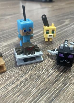 Продам або обміняю фігурки minecraft
