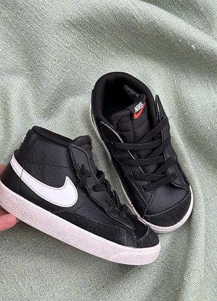 Кросівки кеди nike оригинал р.25