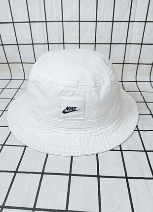 Панама nike sportswear bucket hat