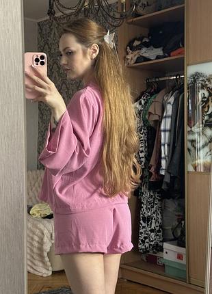 Літній легкий костюм