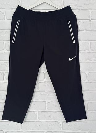 Спортивні капрі nike
