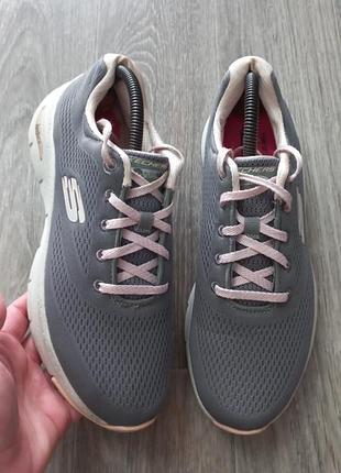 Жіночі кросівки skechers