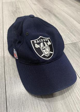 Винтажная кепка reebok nfl equipment oakland raiders