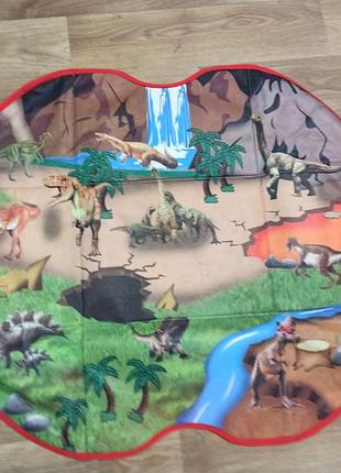 Игровой коврик prehistoric world, который может складываться в коробку для хранения