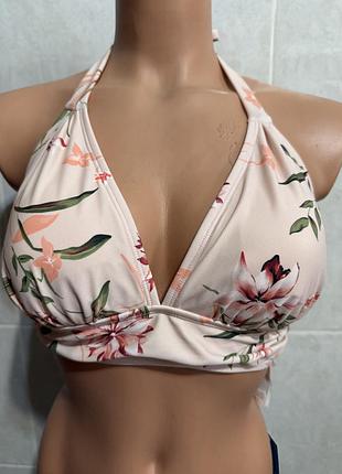 Верх від купальника на завʼязках cupshe
