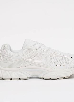 Nike v5 rnr white
