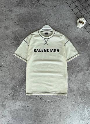 Чоловіча футболка balenciaga в білому кольорі