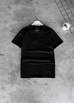 Чоловіча футболка balenciaga в чорному кольорі