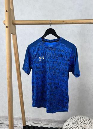 Футболка under armour