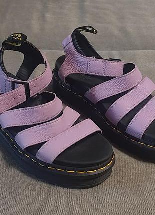 Сандалі dr.martens