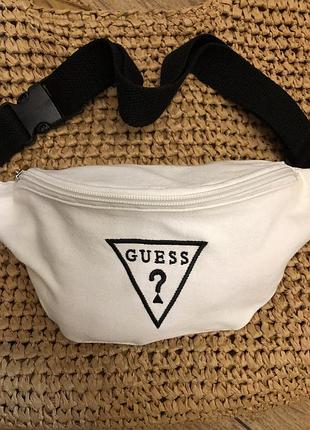 Поясна сумка біла guess бананка