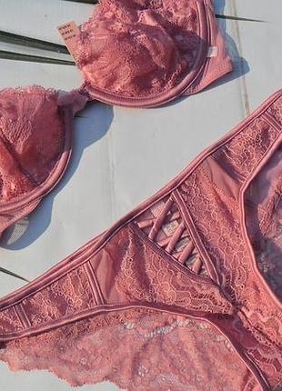 Мереживний бюстгальтер вікторія сікрет victoria's secret -unlined demi bra - ціна розпродажу