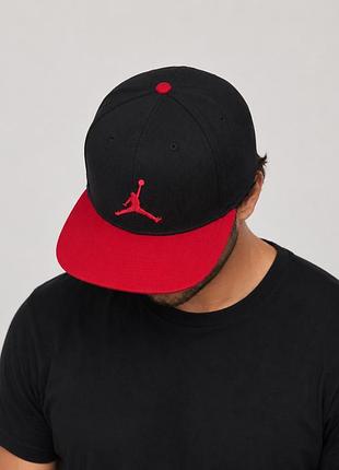 Кепка nike air jordan jumpman snapback black red