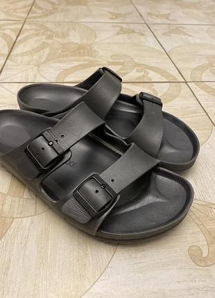 Шльопанці birkenstock