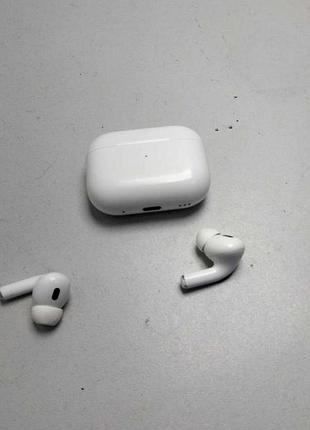 Наушники bluetooth-гарнитура б/у apple airpods pro 2nd generation with magsafe charging case usb-c (a3047, a3048, a2968)
