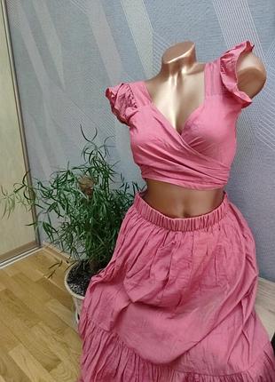 Красивый костюм