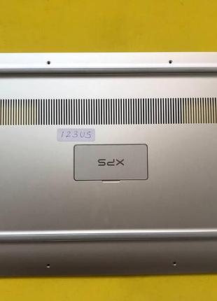 Нижня сервісна кришка на ноутбук dell xps 15 9570