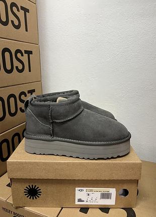 Ugg mini platform grey