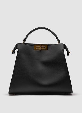 💎 fendi black leather large iconic essentially peekaboo top handle bag