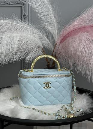 Сумка жіноча клатч chanel classic black lambskin блакитний із золотим ланцюжком шанель