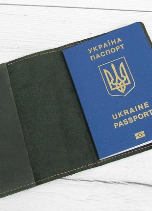Шкіряна обкладинка для паспорта gs зелена
