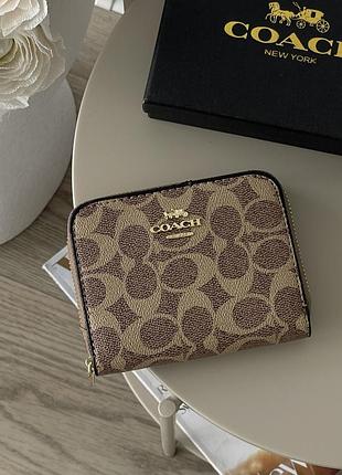 Гаманець жіночий coach бежевий міні коуч