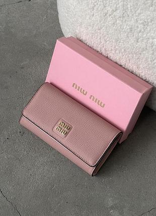 Кошелек miu miu женский розовый большой миу миу