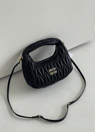 Сумка женская miu miu wander matelassé nappa leather черный хобо миу миу