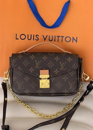 Женская сумка луи витон коричнево-карамельный мини через плечи pochette metis east west monogram