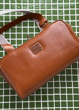Leather top-handle bag 4