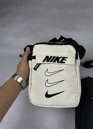 Месенджер nike triple logo