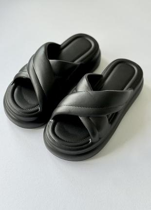Tap black 4