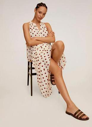Очень красивый легкий костюм mango