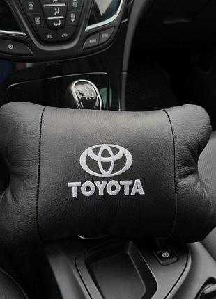 Подушки на подголовник toyota 2шт, набор подушек в авто тойота, автомобильная подушка тойота