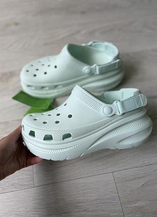 Крокси шльопанці оригінал crocs platform w7 рр.37-37.5