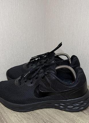Кросівки nike revolution 6
