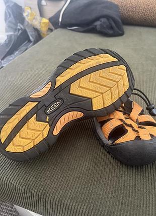 Сандалии keen 23,5 см